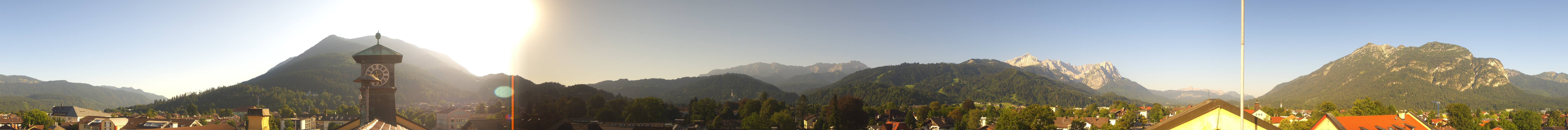 Archived image Webcam Garmisch townhall