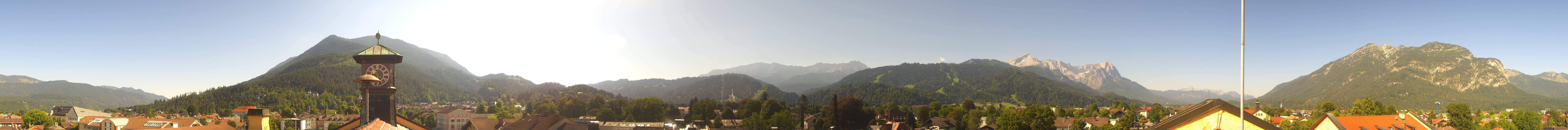 Archived image Webcam Garmisch townhall