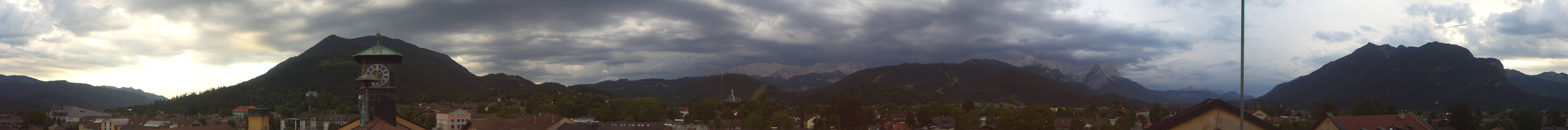 Archived image Webcam Garmisch townhall