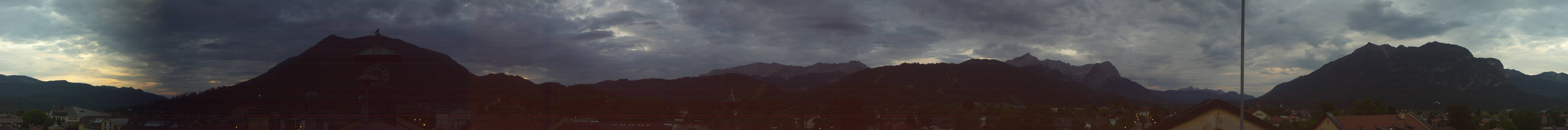 Archiv Foto Webcam Panoramablick Rathaus Garmisch-Partenkirchen