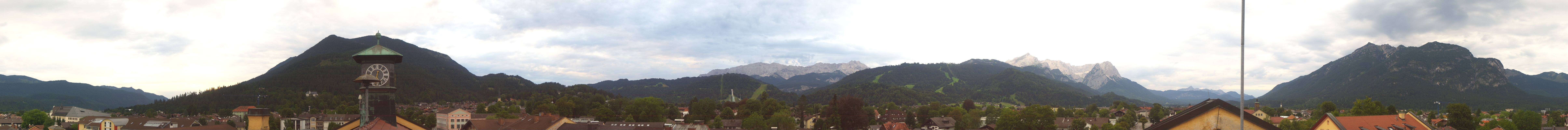 Archiv Foto Webcam Panoramablick Rathaus Garmisch-Partenkirchen