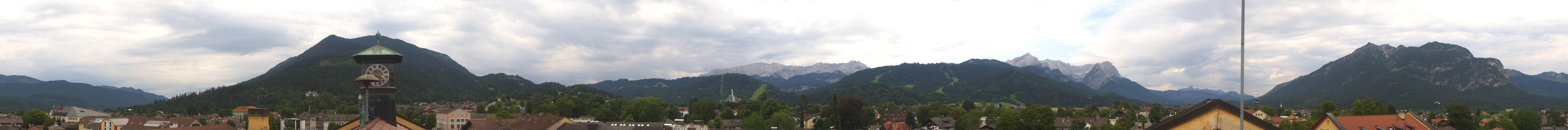 Archiv Foto Webcam Panoramablick Rathaus Garmisch-Partenkirchen