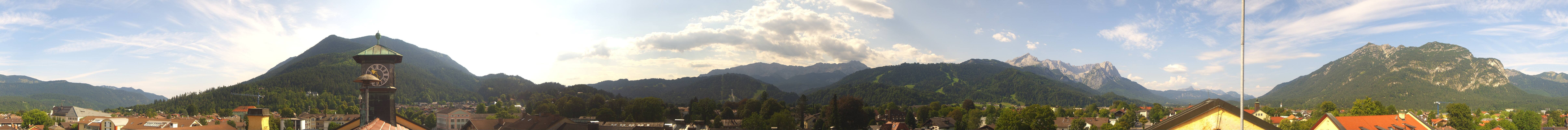 Archiv Foto Webcam Panoramablick Rathaus Garmisch-Partenkirchen