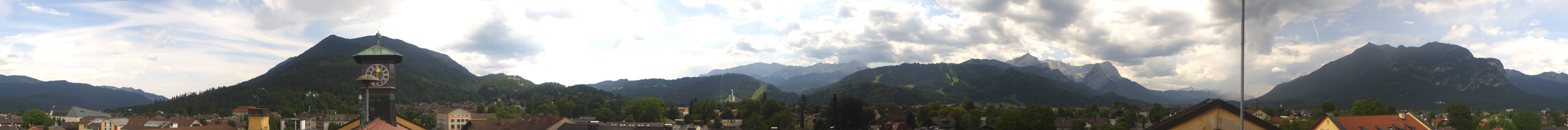 Archiv Foto Webcam Panoramablick Rathaus Garmisch-Partenkirchen