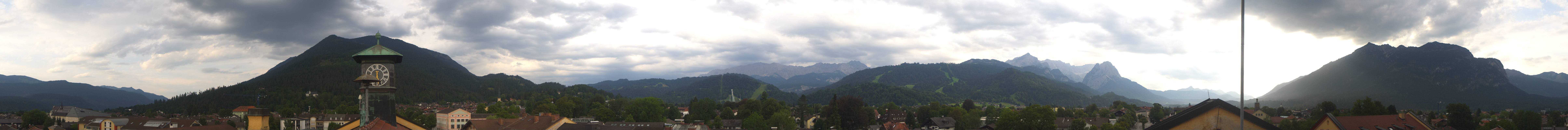 Archiv Foto Webcam Panoramablick Rathaus Garmisch-Partenkirchen