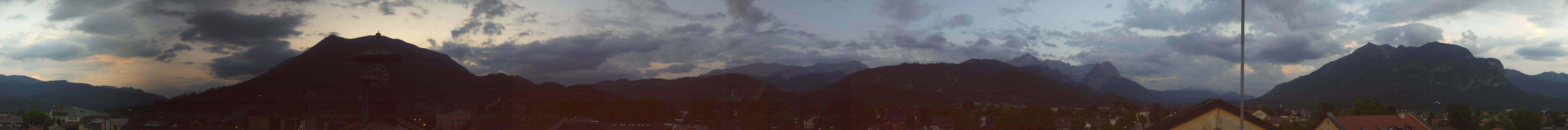 Archived image Webcam Garmisch townhall