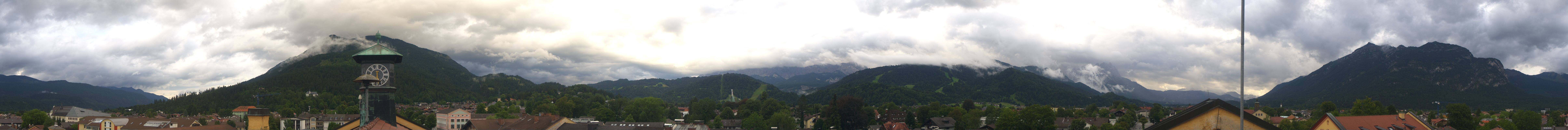 Archived image Webcam Garmisch townhall