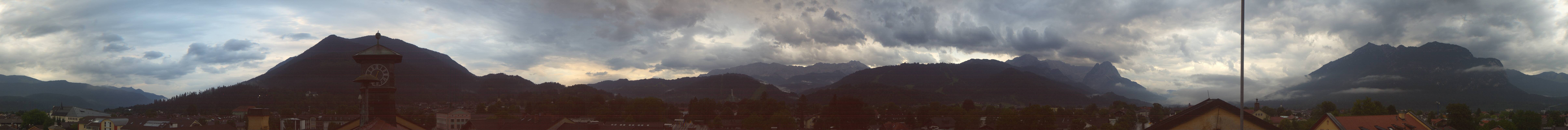 Archiv Foto Webcam Panoramablick Rathaus Garmisch-Partenkirchen