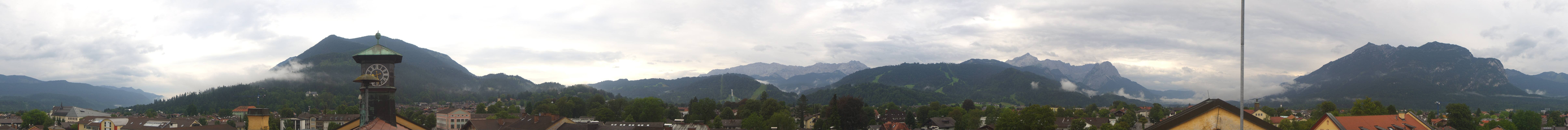Archiv Foto Webcam Panoramablick Rathaus Garmisch-Partenkirchen