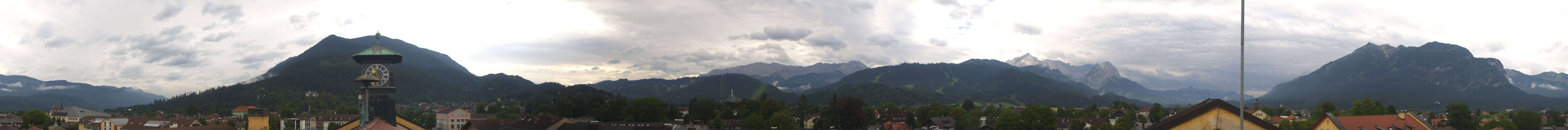 Archiv Foto Webcam Panoramablick Rathaus Garmisch-Partenkirchen