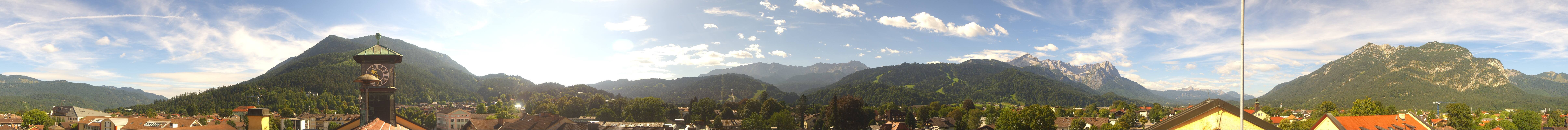 Archiv Foto Webcam Panoramablick Rathaus Garmisch-Partenkirchen