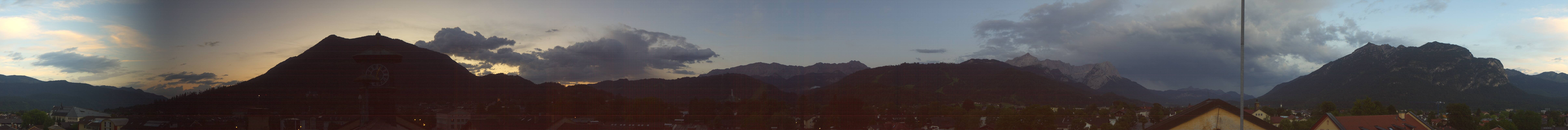 Archived image Webcam Garmisch townhall