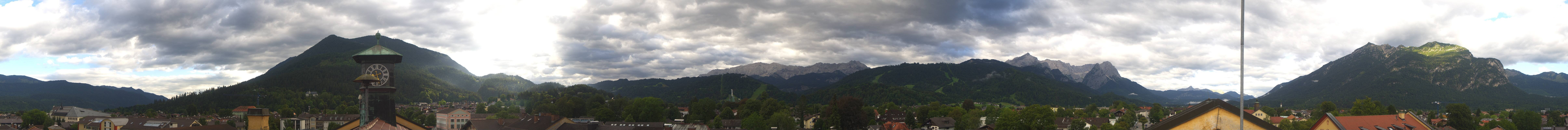 Archived image Webcam Garmisch townhall