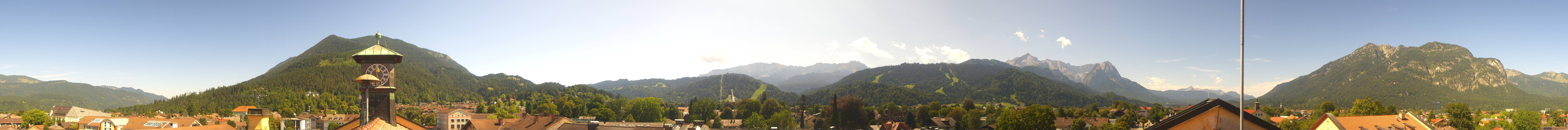 Archiv Foto Webcam Panoramablick Rathaus Garmisch-Partenkirchen