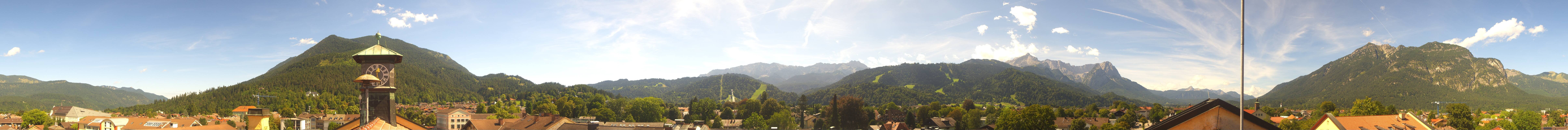 Archiv Foto Webcam Panoramablick Rathaus Garmisch-Partenkirchen