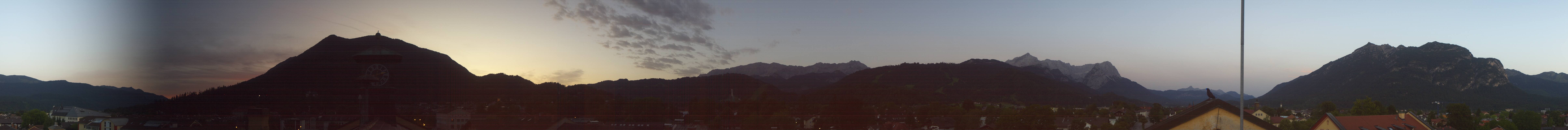 Archived image Webcam Garmisch townhall
