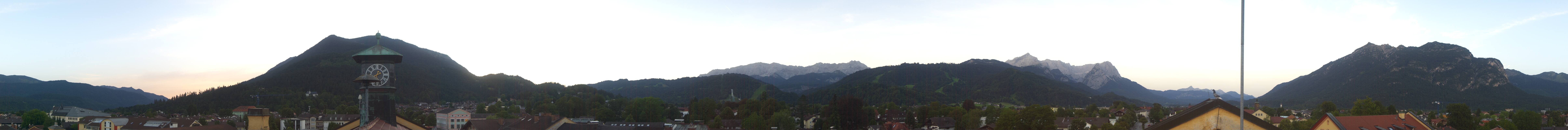 Archived image Webcam Garmisch townhall