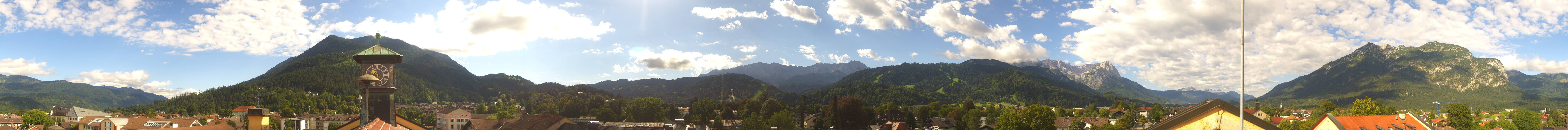Archiv Foto Webcam Panoramablick Rathaus Garmisch-Partenkirchen