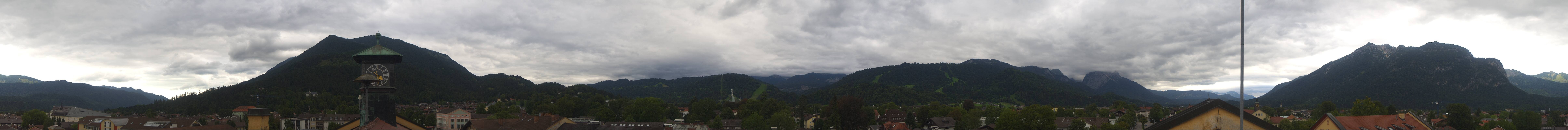 Archiv Foto Webcam Panoramablick Rathaus Garmisch-Partenkirchen