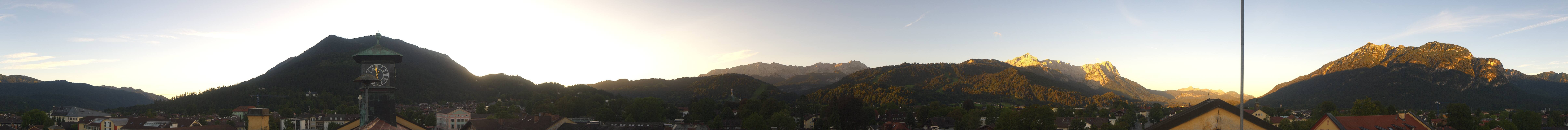 Archived image Webcam Garmisch townhall