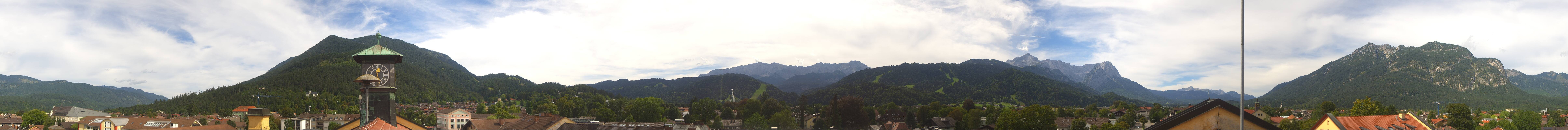 Archiv Foto Webcam Panoramablick Rathaus Garmisch-Partenkirchen