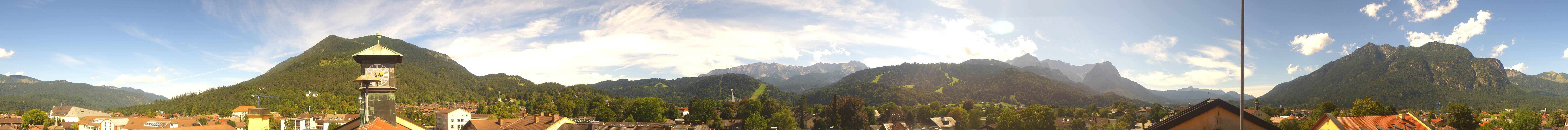 Archiv Foto Webcam Panoramablick Rathaus Garmisch-Partenkirchen