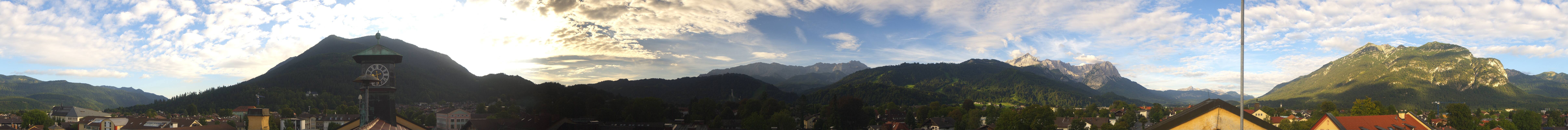 Archived image Webcam Garmisch townhall
