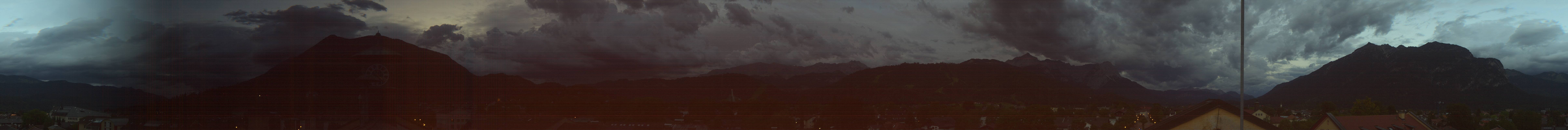 Archiv Foto Webcam Panoramablick Rathaus Garmisch-Partenkirchen