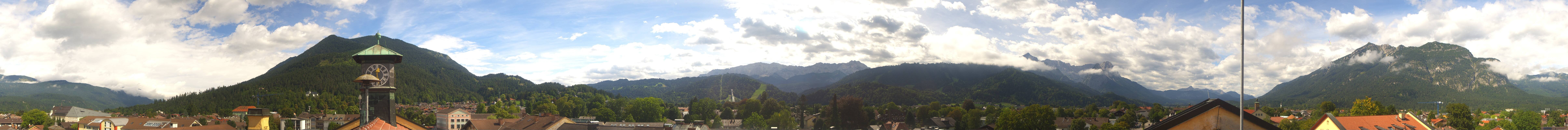 Archiv Foto Webcam Panoramablick Rathaus Garmisch-Partenkirchen