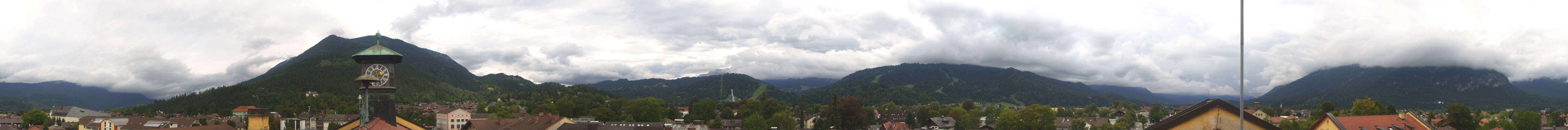 Archiv Foto Webcam Panoramablick Rathaus Garmisch-Partenkirchen