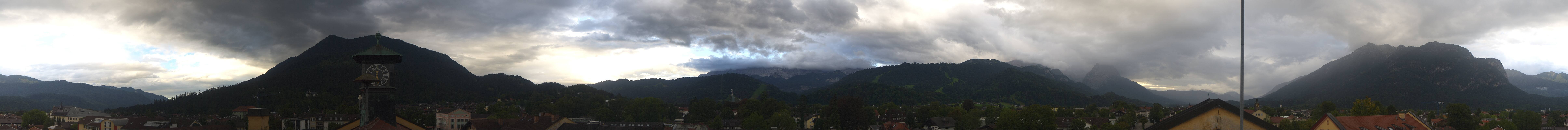 Archiv Foto Webcam Panoramablick Rathaus Garmisch-Partenkirchen