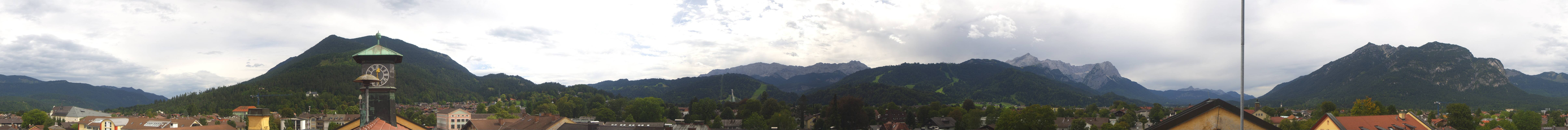 Archiv Foto Webcam Panoramablick Rathaus Garmisch-Partenkirchen