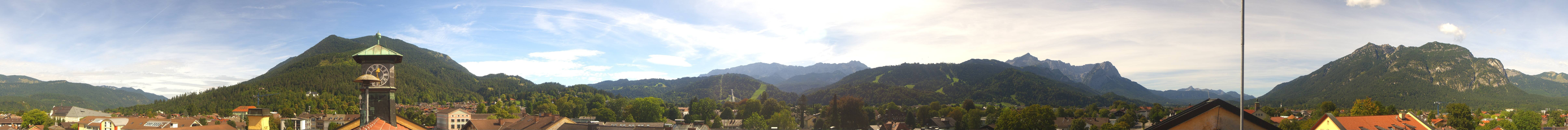 Archiv Foto Webcam Panoramablick Rathaus Garmisch-Partenkirchen