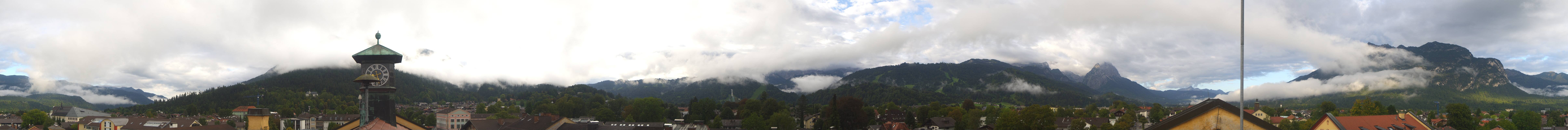 Archiv Foto Webcam Panoramablick Rathaus Garmisch-Partenkirchen