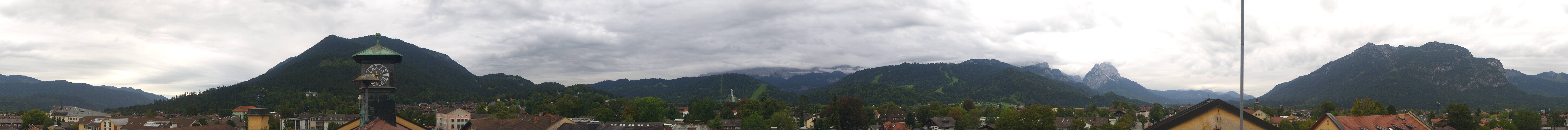 Archiv Foto Webcam Panoramablick Rathaus Garmisch-Partenkirchen