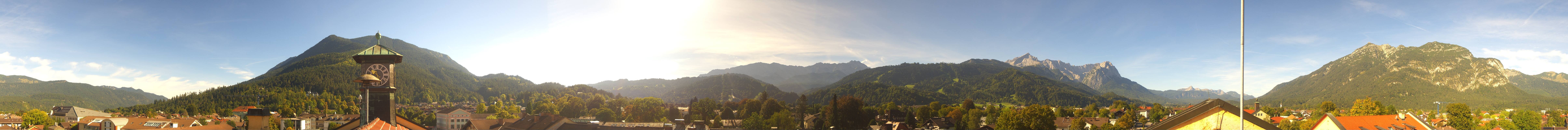 Archiv Foto Webcam Panoramablick Rathaus Garmisch-Partenkirchen