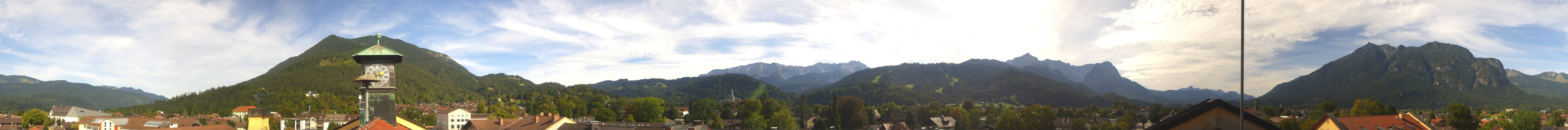 Archiv Foto Webcam Panoramablick Rathaus Garmisch-Partenkirchen