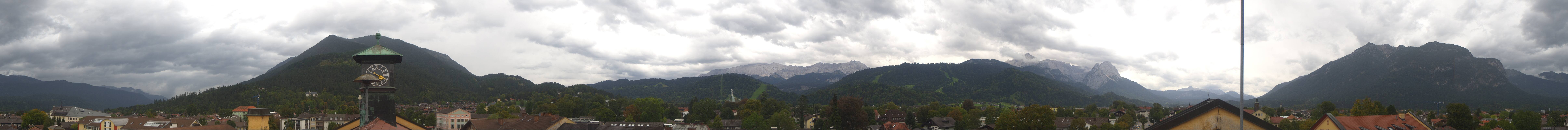 Archiv Foto Webcam Panoramablick Rathaus Garmisch-Partenkirchen