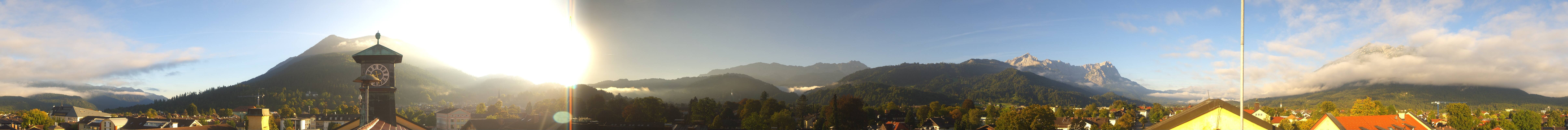 Archiv Foto Webcam Panoramablick Rathaus Garmisch-Partenkirchen