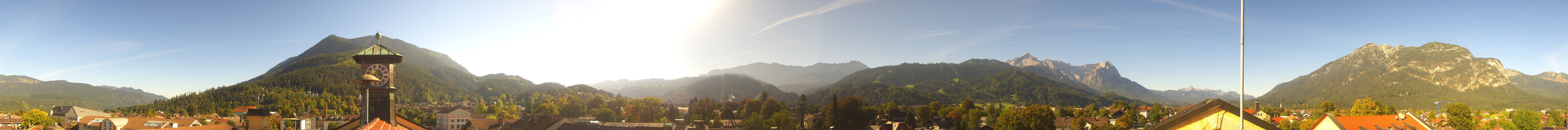 Archiv Foto Webcam Panoramablick Rathaus Garmisch-Partenkirchen