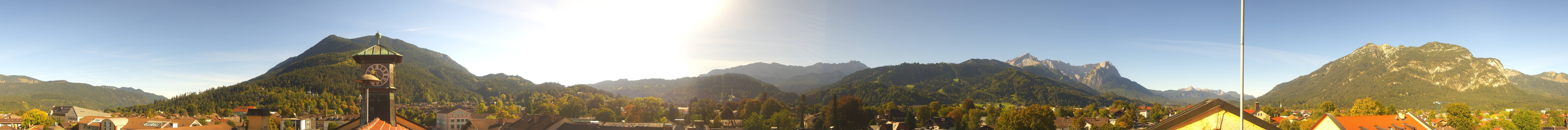 Archiv Foto Webcam Panoramablick Rathaus Garmisch-Partenkirchen