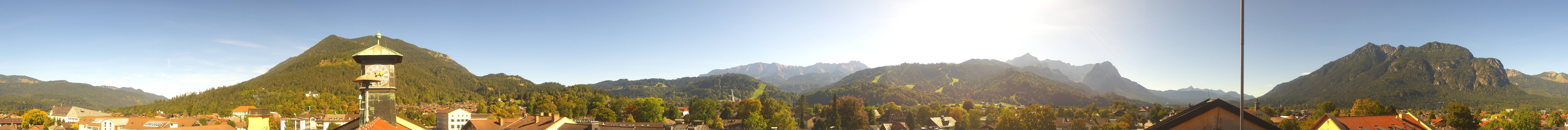 Archiv Foto Webcam Panoramablick Rathaus Garmisch-Partenkirchen