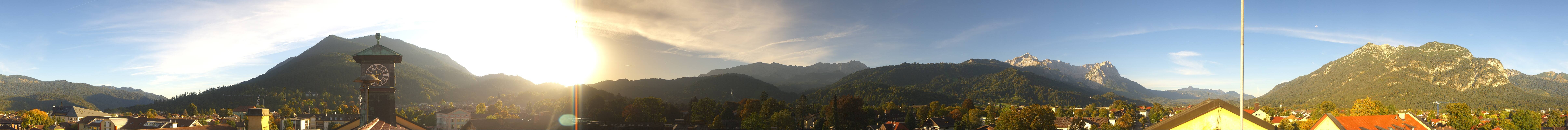 Archiv Foto Webcam Panoramablick Rathaus Garmisch-Partenkirchen