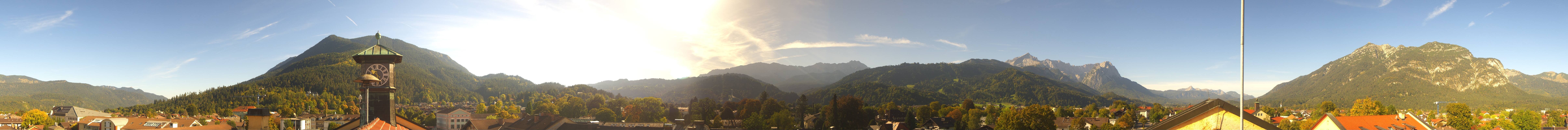 Archiv Foto Webcam Panoramablick Rathaus Garmisch-Partenkirchen
