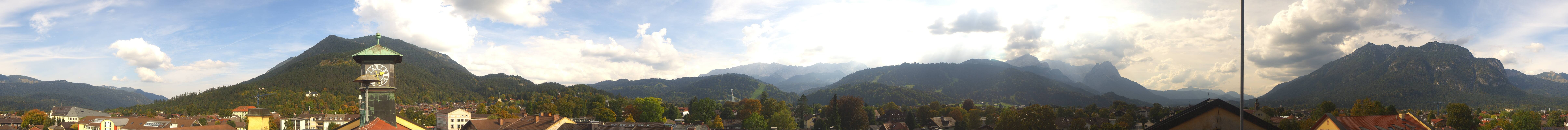 Archived image Webcam Garmisch townhall