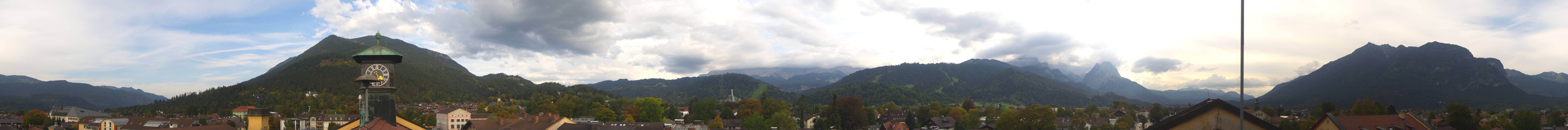 Archived image Webcam Garmisch townhall