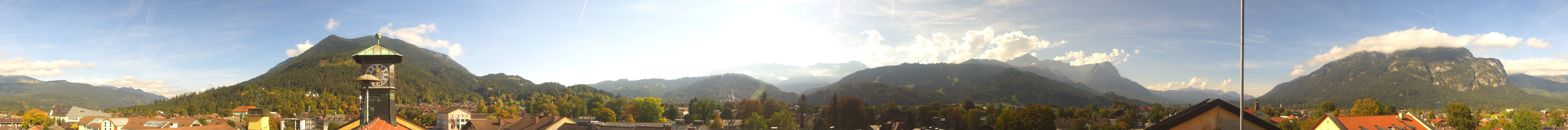 Archiv Foto Webcam Panoramablick Rathaus Garmisch-Partenkirchen