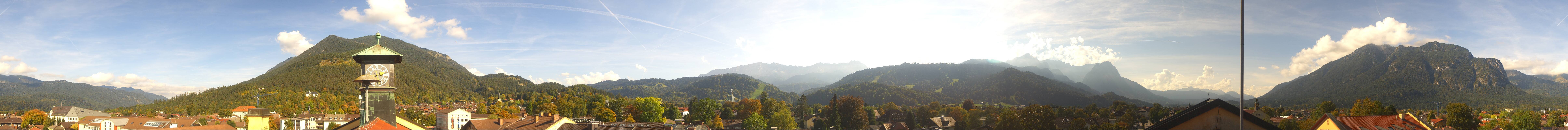 Archiv Foto Webcam Panoramablick Rathaus Garmisch-Partenkirchen