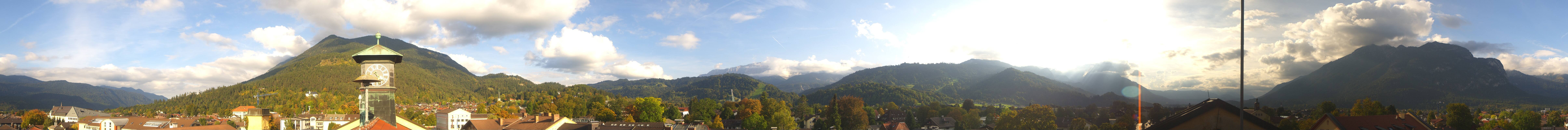 Archiv Foto Webcam Panoramablick Rathaus Garmisch-Partenkirchen