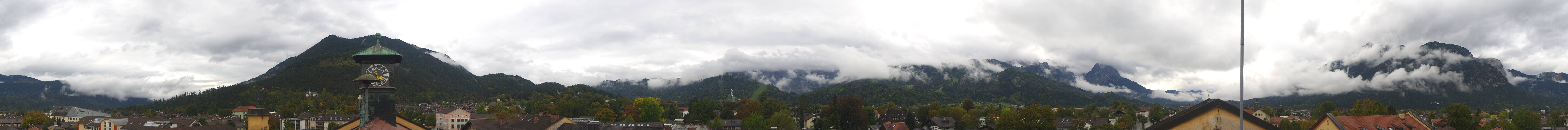 Archived image Webcam Garmisch townhall